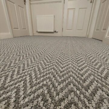 Aztec Stairs Silver